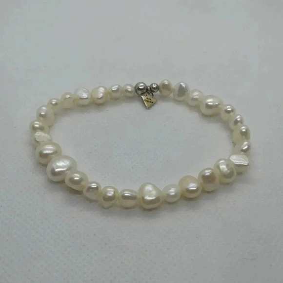 Jewelry - Natural pearl  bracelet